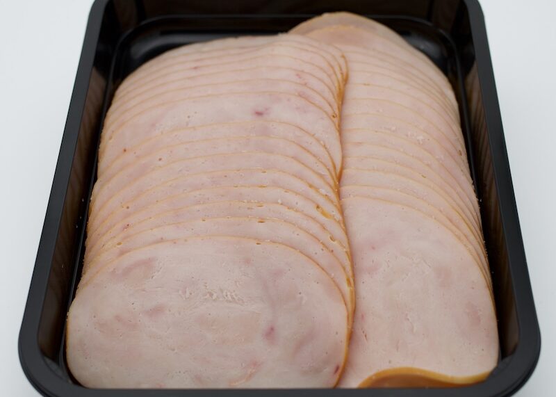 2208_gerookte-kipfilet-gesneden-1000g_45deg_01 Gerookte kipfilet gesneden 1000 gram